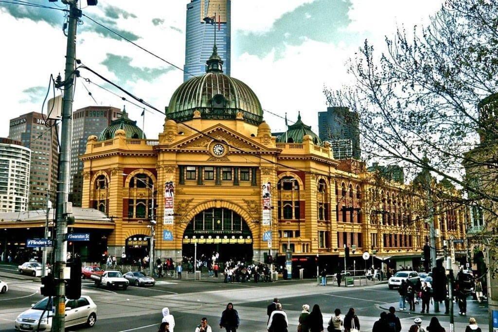 Comfy 2br Near Southern Cross With Views Apartment Melbourne